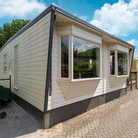 Charming Bungalow In Near The Efteling Ferienhaus *