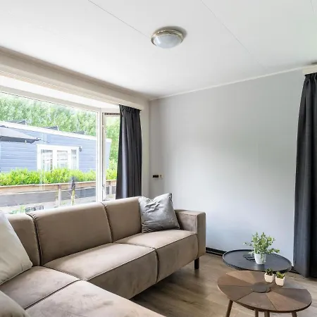 Charming Bungalow In Near The Efteling * Kaatsheuvel